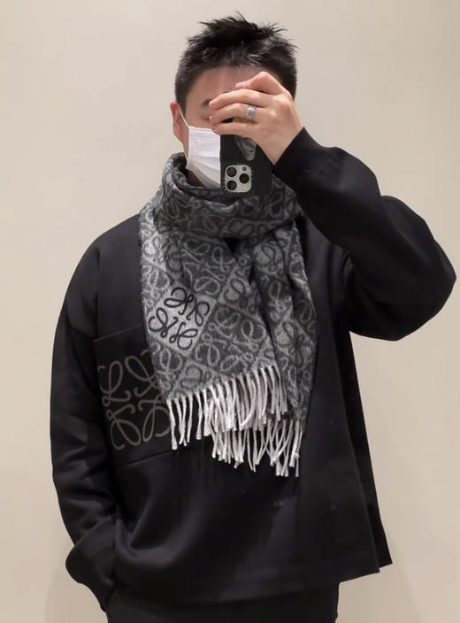 罗意威 2025最新款最火围巾  Anagram披肩（DSX） 商品图3