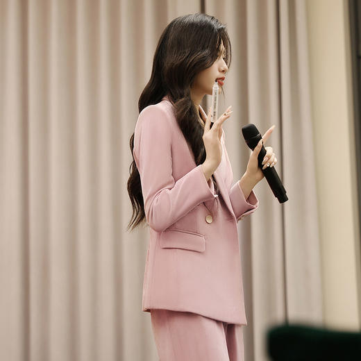法小曼*子珍专款/粉色西装套装女2025新款高级感职业装气质女神范工作服主持人 商品图5