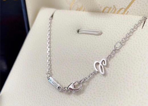 萧邦 Chopard 高版本CNC工艺 小冰块项链👼萧邦项链 亚金材质 Ice Cube系列，将萧邦的幸运与品牌最具标志性的灵动钻石完美融合，18k白金 原版logo 原版尾牌可以调节长短 ❕❕❕ 商品图4