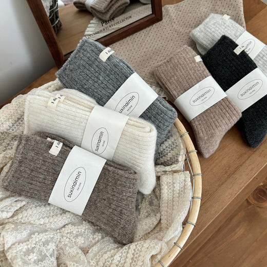 【YW】无忧购25元2件羊毛袜子女秋冬季布标中筒加厚保暖日系粗条冬季堆堆袜25106（截单后3-5天发货) 商品图2