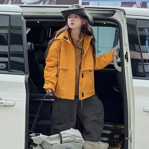 女童三合一冲锋衣户外秋装2025新款时尚运动外套加厚内胆儿童夹克 商品图2
