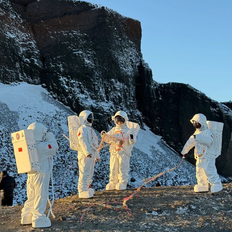 元旦3天【呼市火山】【冰火72小时】の乌兰哈达火山群-呼市citywalk&寺庙之旅-千岛湖雾凇-涝利海