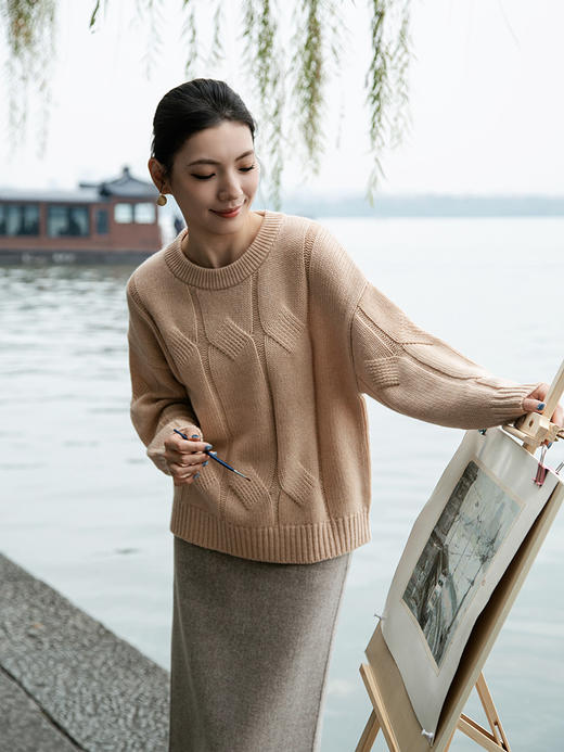 【粗棒针绞花羊绒衫】羊绒世家秋冬新款女士100%山羊绒圆领保暖针织衫 商品图0