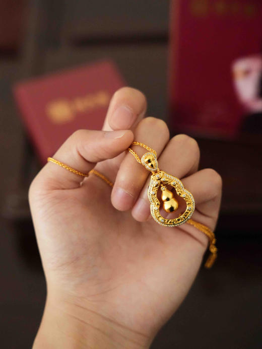 【周大金品牌古法沙金转运项链SS507】✅新中式非遗花丝，古法的醇厚感真的好喜欢 ✅秉承纯正古法制金工艺，将沙金完美打造出至臻至美的造型-PWJCY 商品图9