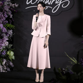 法小曼*子珍专款/粉色春夏女2025年新款时尚套装年轻洋气减龄正装职业装西装伞裙