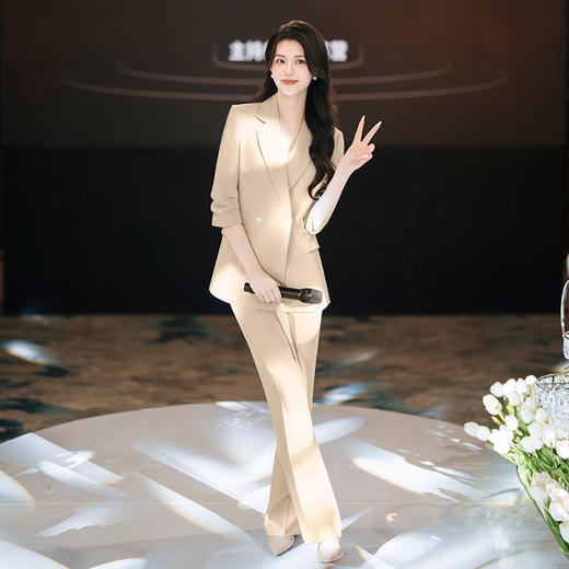 法小曼*子珍专款/春夏新款时尚卡其色七分袖修身职业西服阔腿裤套装女名媛OLC14234 商品图1