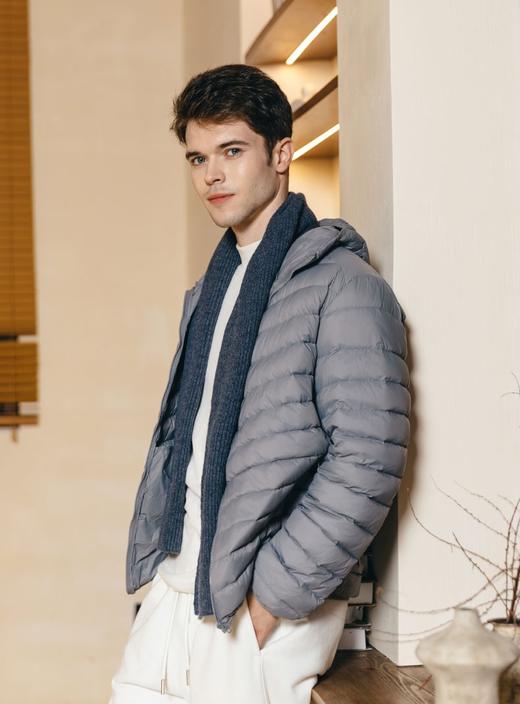 男士品牌售价1300轻薄连帽排骨90白鸭绒羽绒服 商品图1