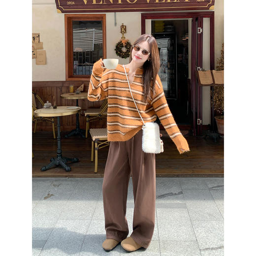 <曾小咸推荐> 现货秒杀！微信超特价！橘色条纹v领毛针织衫 日常179.99 立减100 秒杀79.99！ 商品图2