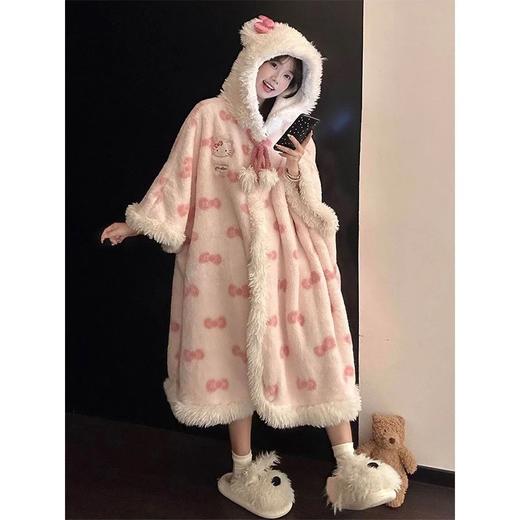 【YW】无忧购【甄选】凯蒂猫珊瑚绒睡袍套装女睡衣秋冬季加绒加厚可爱斗篷家居服（截单后3-5天发货) 商品图1