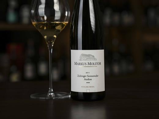 德国马库斯梅里特酒庄2011年泽汀根村日晷园精选三星雷司令半干白/2019年卫恩村日晷园精选三星干白 商品图7