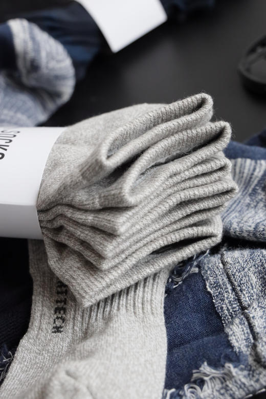 三双一卡 U.N.Q元单 HEATTECH 低帮船袜 40-44 PJ050 商品图4