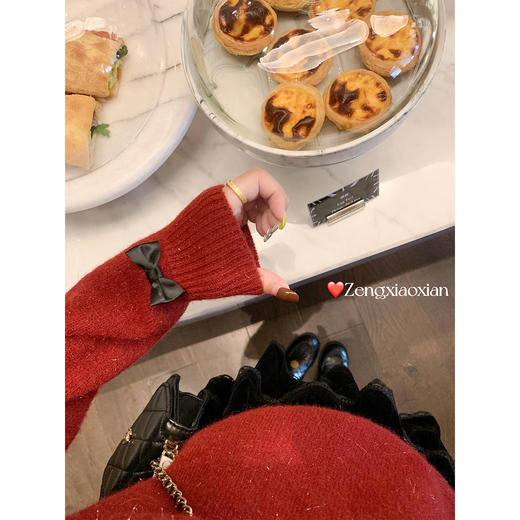 <曾小咸推荐> 2.19 现货秒杀 ！微信超特价！ 蝴蝶结v领毛衣 日常199.99 立减110 秒杀89.99！！ 商品图4