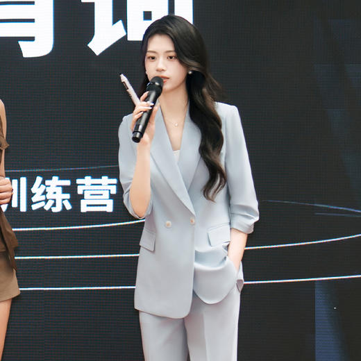 法小曼*子珍专款/春夏新款时尚蓝色七分袖修身职业西服阔腿裤套装女名媛OLC14234 商品图2