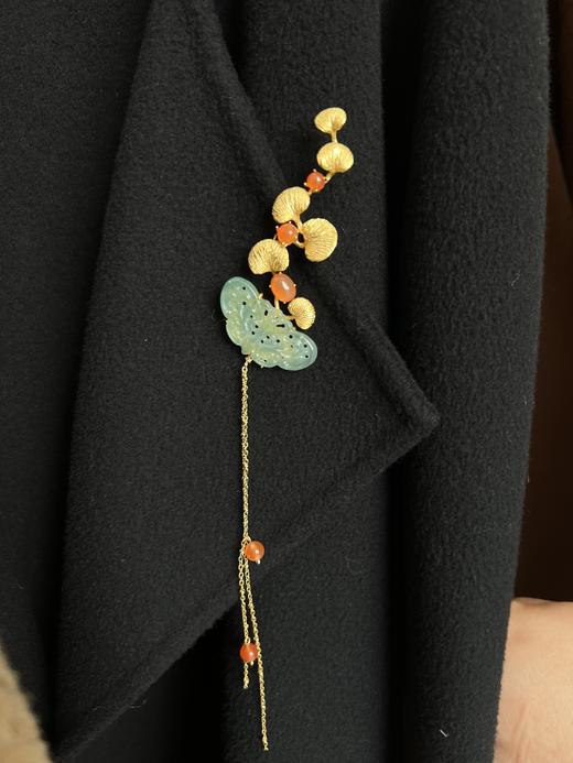 【设计师款定制 胸针】鸿运当头、吉祥如意、紫色东来...这一波胸针都是花费了几个月的功夫，找设计师设计定制出的款，市面上不撞款，专采用天然材质，日常佩戴损坏包售后维修处理哦~ 商品图3