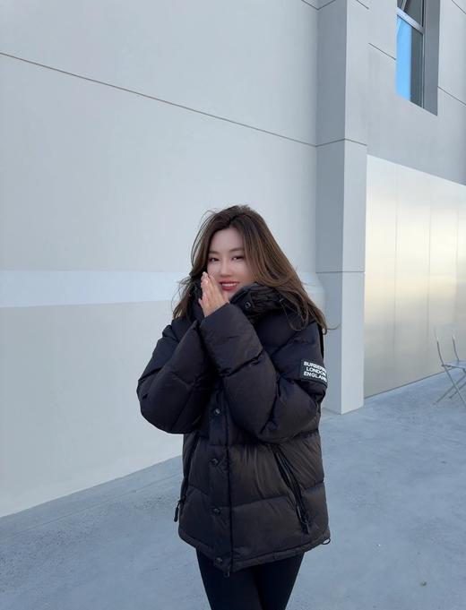 巴宝莉 可拆衣袖连帽羽绒服（MT） 商品图3