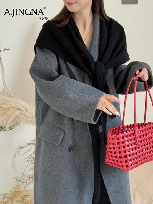 【软钩花肌理】阿菁娜冬季新款设计感羊毛披肩可围裹可披肩双穿高支羊毛柔软钩花肌理层次F30D320003 商品图3