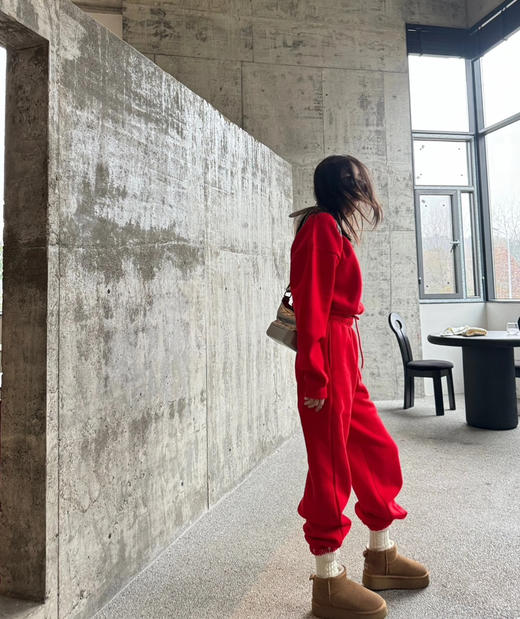 123-4 新年红 alo 加绒卫衣套装 需要混码备注 商品图5