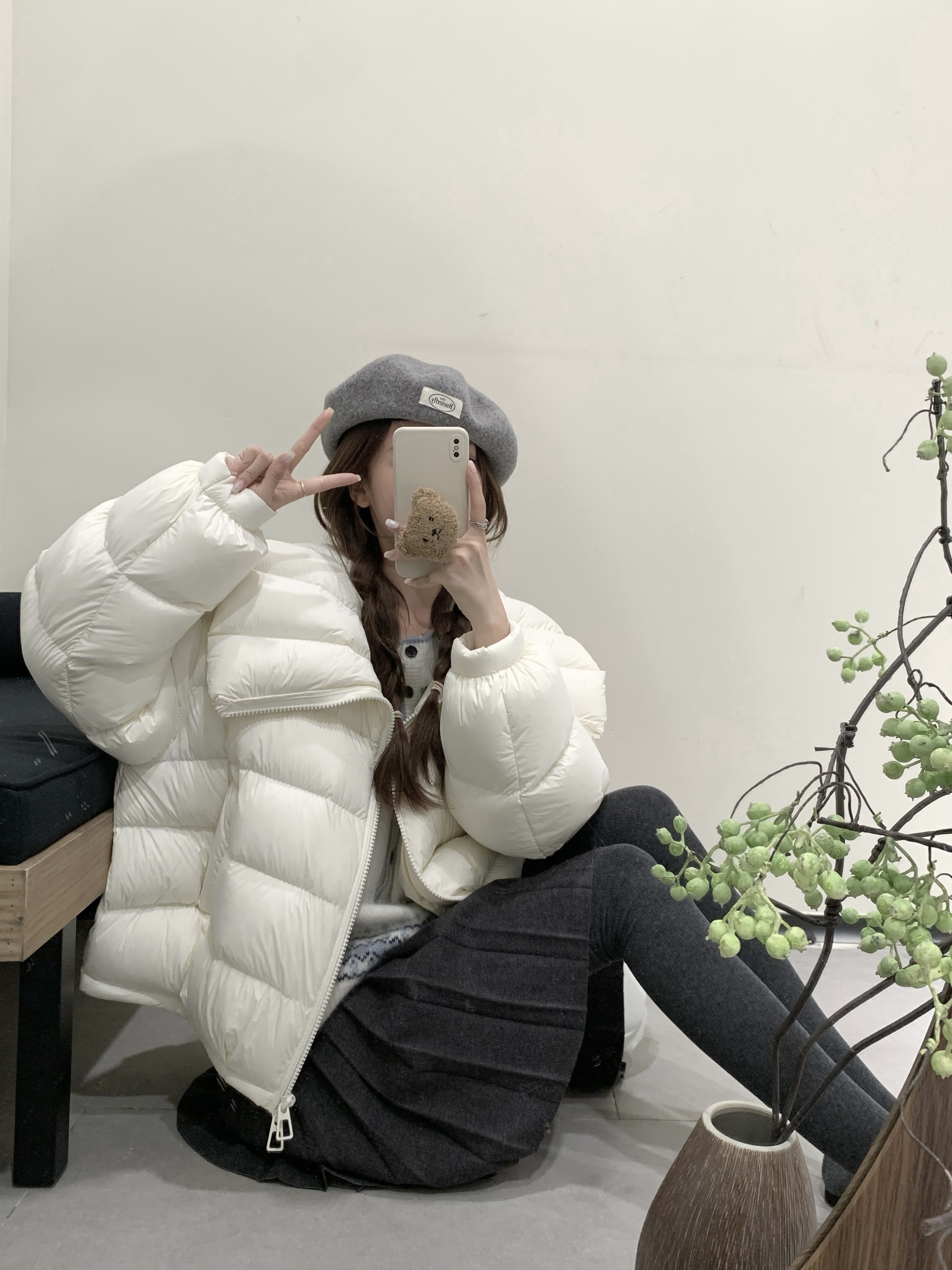 Read Nameless /超柔系列 白色90白鹅绒翻领羽绒服 2025/12/4