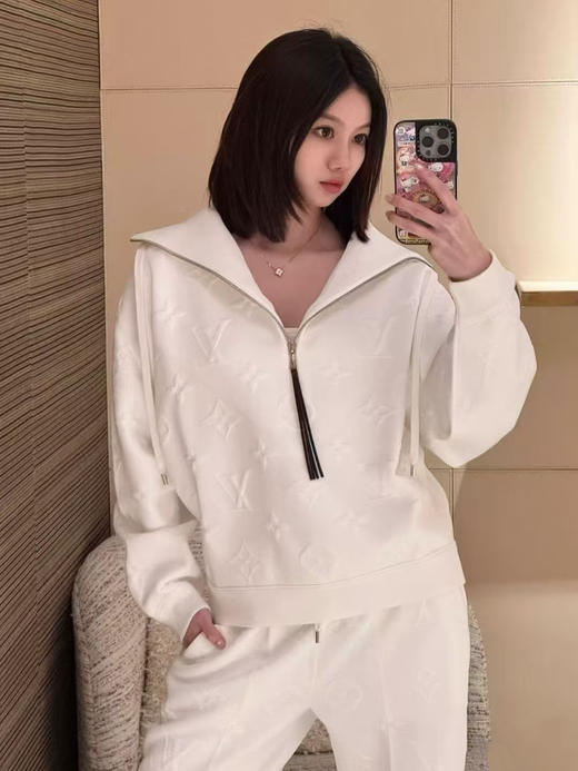 驴家 25秋冬新款 罗纹衣领半拉链浮雕花纹针织衫 (TM) 商品图6