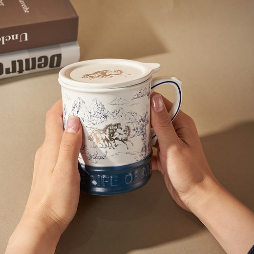大英博物馆 马年系列 以梦为马 带盖马克杯 商品图2