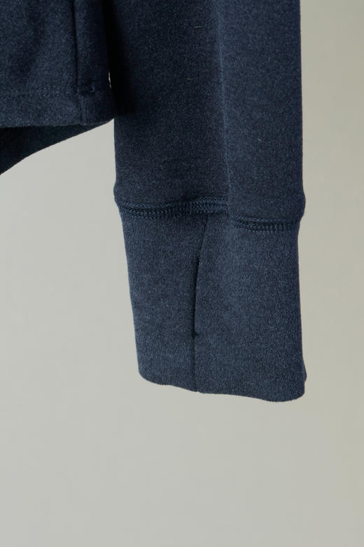 特制混纺保暖亲肤面料连帽运动卫衣 商品图3