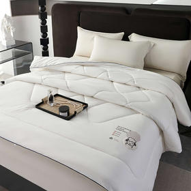 澳洲羊毛冬被 | 触感亲肤柔软、保暖性好、蓬松软糯、轻盈舒适、四季被/冬被两种选择