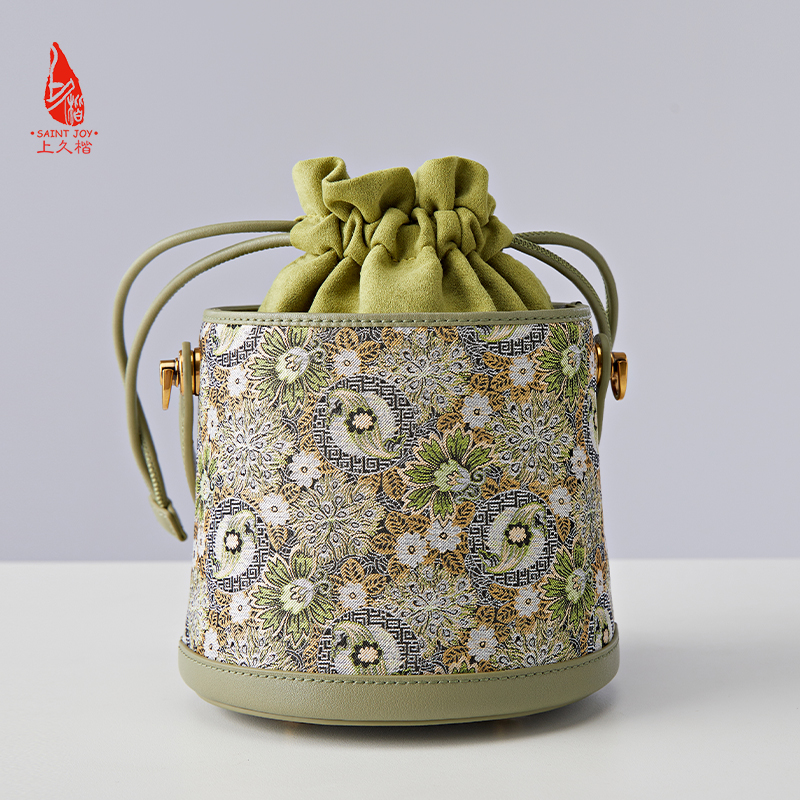 SAINT JOY 宋锦拎包 国风  复古 拎包   孔雀羽团锦 BWS24A0205-E（不含礼盒包装）