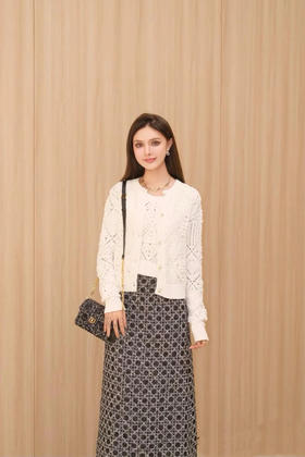 迪奥  25秋冬新款 白色镂空钩花菱格针织开衫(TM)