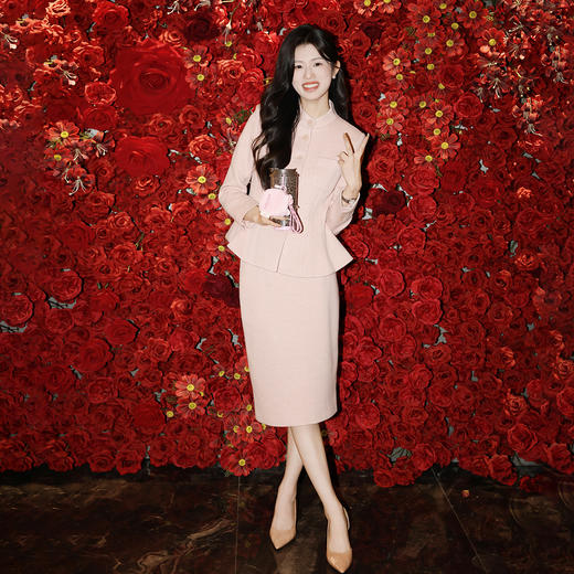 法小曼*子珍专款/高级高端粉色面试职业装套裙女设计感小香风秋冬厚款 商品图5