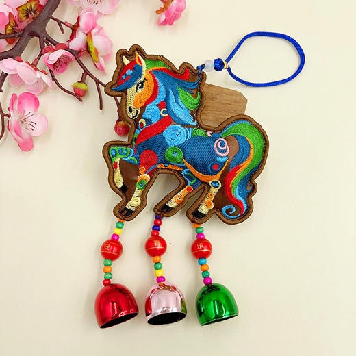 【马年❗️生肖刺绣香囊】新年刺绣香囊 马流苏挂件 生肖马铃铛挂饰 居家汽车马挂件春节礼物 商品图7