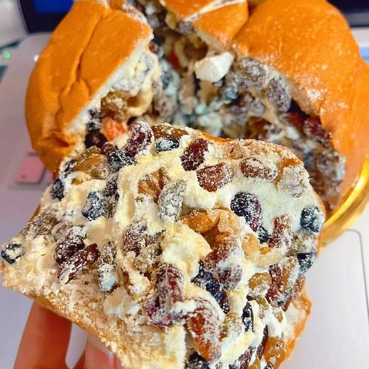 塔麦尔新疆手工奶酪包 ，馅料满满 ，超大果粒，浓浓奶味白吃不厌 商品图5