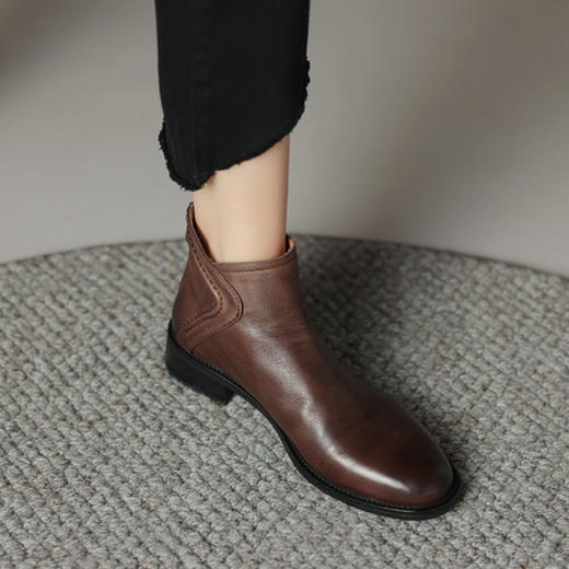 【预售5天】真皮法式复古擦色短靴女秋冬舒适软底中跟及踝靴圆头粗跟切尔西靴&D3109 商品图1