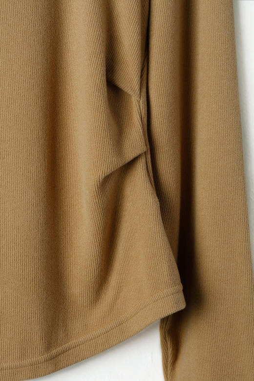 秋冬下摆开衩打底美雅碧纤维T恤 商品图2