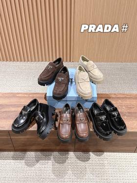 普拉达 新款厚底玛丽珍单鞋(DBG)