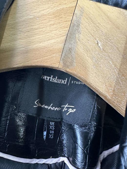 贝壳三 仿鳄鱼纹机车风复古皮衣短款翻领黑色帅气外套女C120317 商品图1