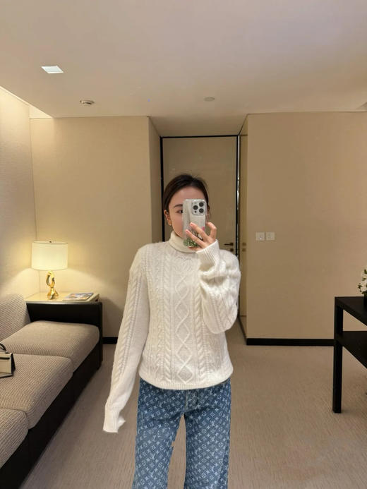 香奈儿 25秋冬新款 高领麻花纹高领针织毛衣(TM) 商品图5