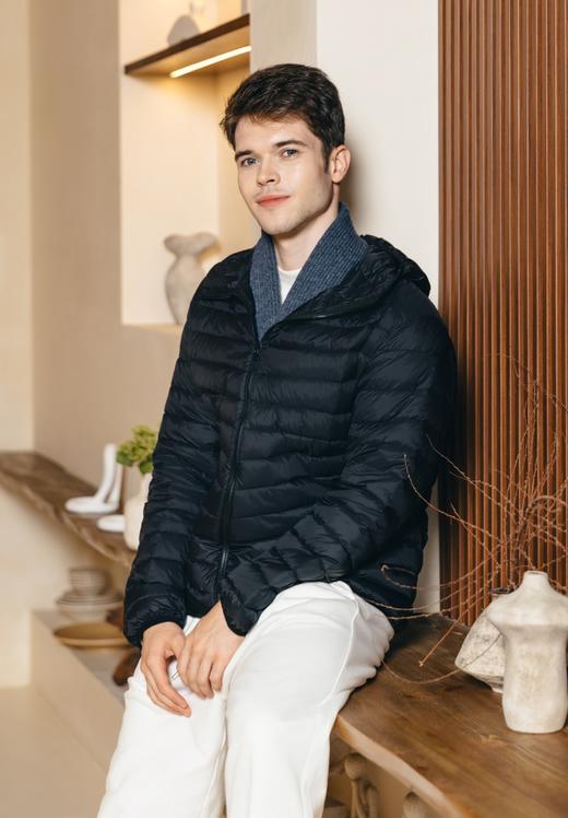 男士品牌售价1300轻薄连帽排骨90白鸭绒羽绒服 商品图5