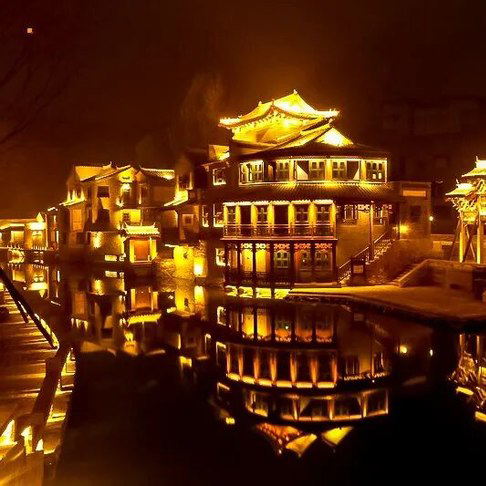 元旦2天【 古北水镇+黑龙潭】浪漫北国水乡小镇-黑龙潭冰雪风铃节