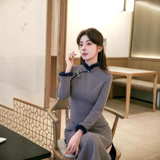 2025年新款旗袍秋冬长款时尚显瘦高档旗袍SYG2716 商品图3