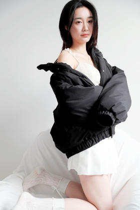 老钱干部风棉服，胸口小标刺绣。按扣+拉链闭合立领式棉衣C120366