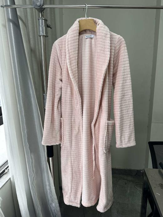 贝壳三 珊瑚绒厚实翻领系带浴袍加绒柔软纯色中长款睡袍C120307 商品图3