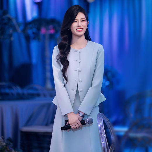 法小曼*子珍专款/秋冬新款气质蓝色主持人女士职业西服套装C2345Q1440 商品图5