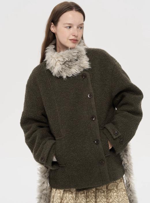 local tag/lt25awk48/冬季西普 慕斯毛领夹棉温暖苔绿含羊毛呢大衣外套 商品图1