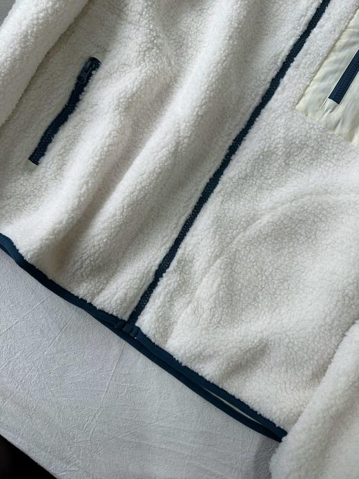 贝壳三 贴布口袋立领仿羊羔毛外套保暖休闲情侣款夹克C120316 商品图4