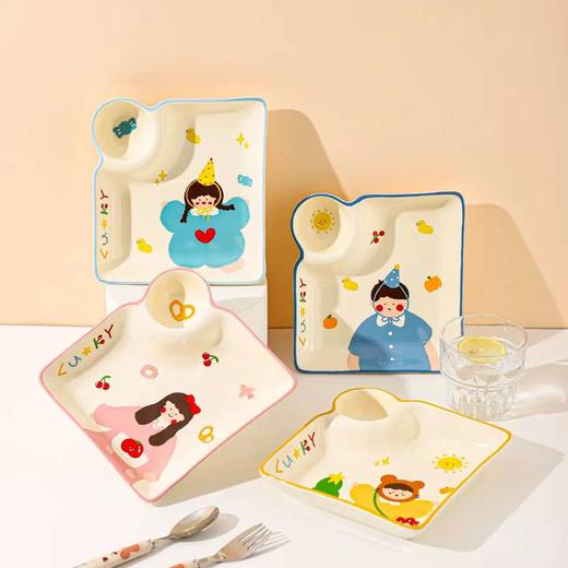 4楼Eubelle欧蓓 川岛屋一家四口饺子盘子带醋碟 活动价：25.8元 商品图0