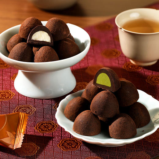 【唐宫臻味礼盒】皇家2025春节年货礼盒装中式糕点过年走亲戚送礼品新年高端点心团购925g 商品图6