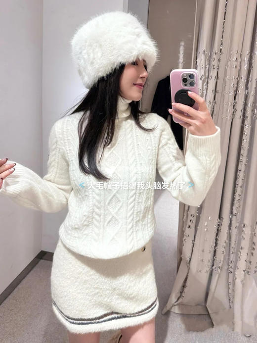 香奈儿 25秋冬新款 高领麻花纹高领针织毛衣(TM) 商品图0