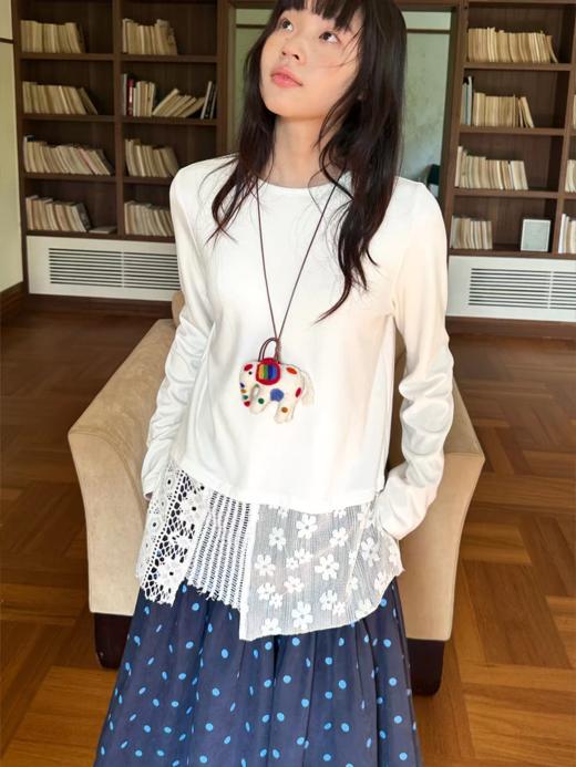 nothe Case布然/NC253202/「柔软花间」蕾丝拼接下摆长袖打底衫 商品图0