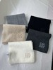 贝壳三 徽标字母纯色针织围巾简约百搭保暖防风围脖C120305 商品缩略图0