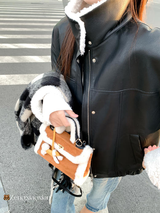 <曾小咸推荐> 现货秒杀！微信超特价！黑色毛领PU皮衣外套女 日常319.99 立减150 秒杀169.99！ 商品图14